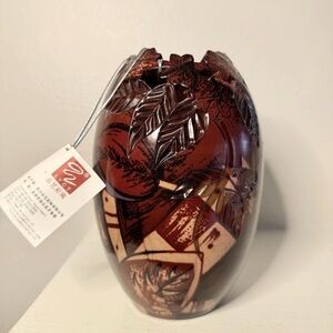 LYCT Chinese Carved Ceramic Vase with Leaf Design – Brown Red Gloss Finish